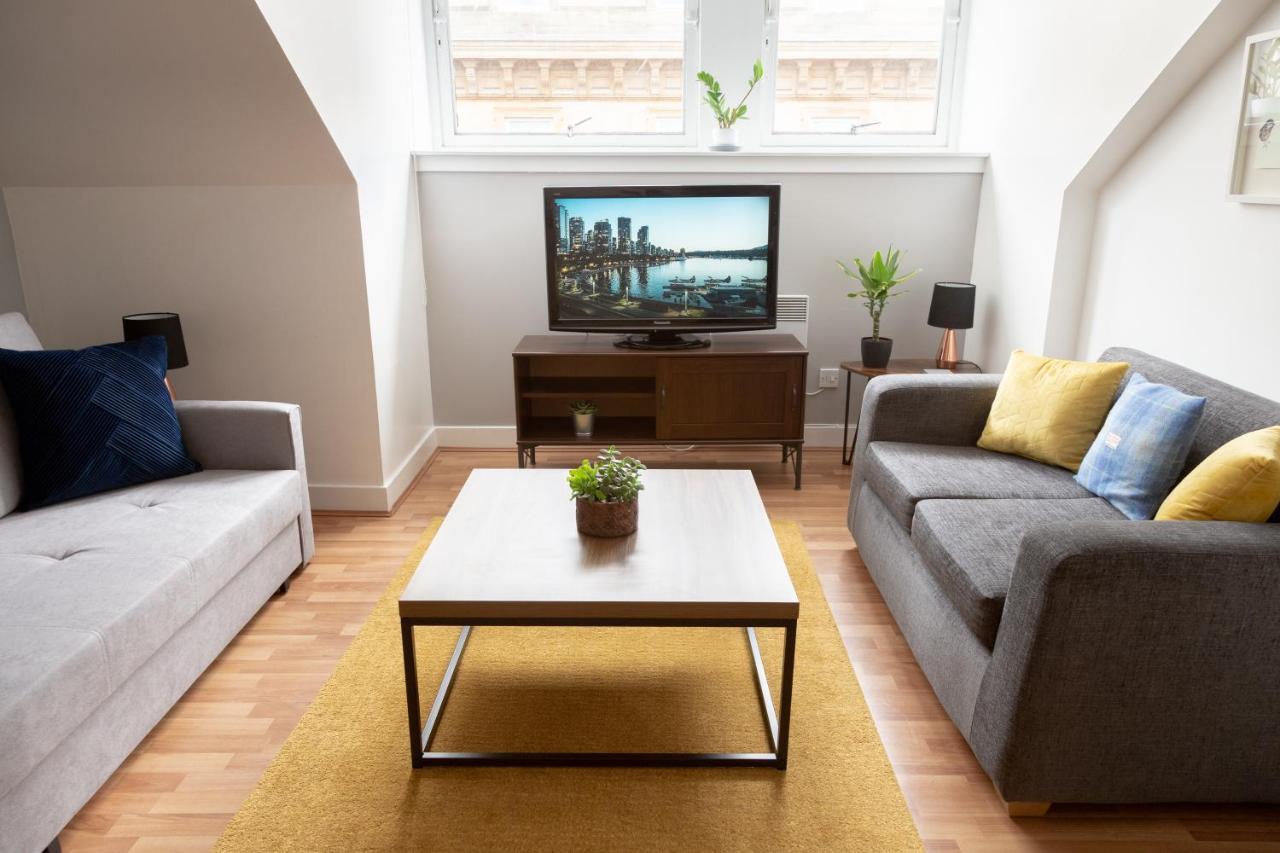 Modern Merchant City Apartment By George Square Glasgow Exteriör bild
